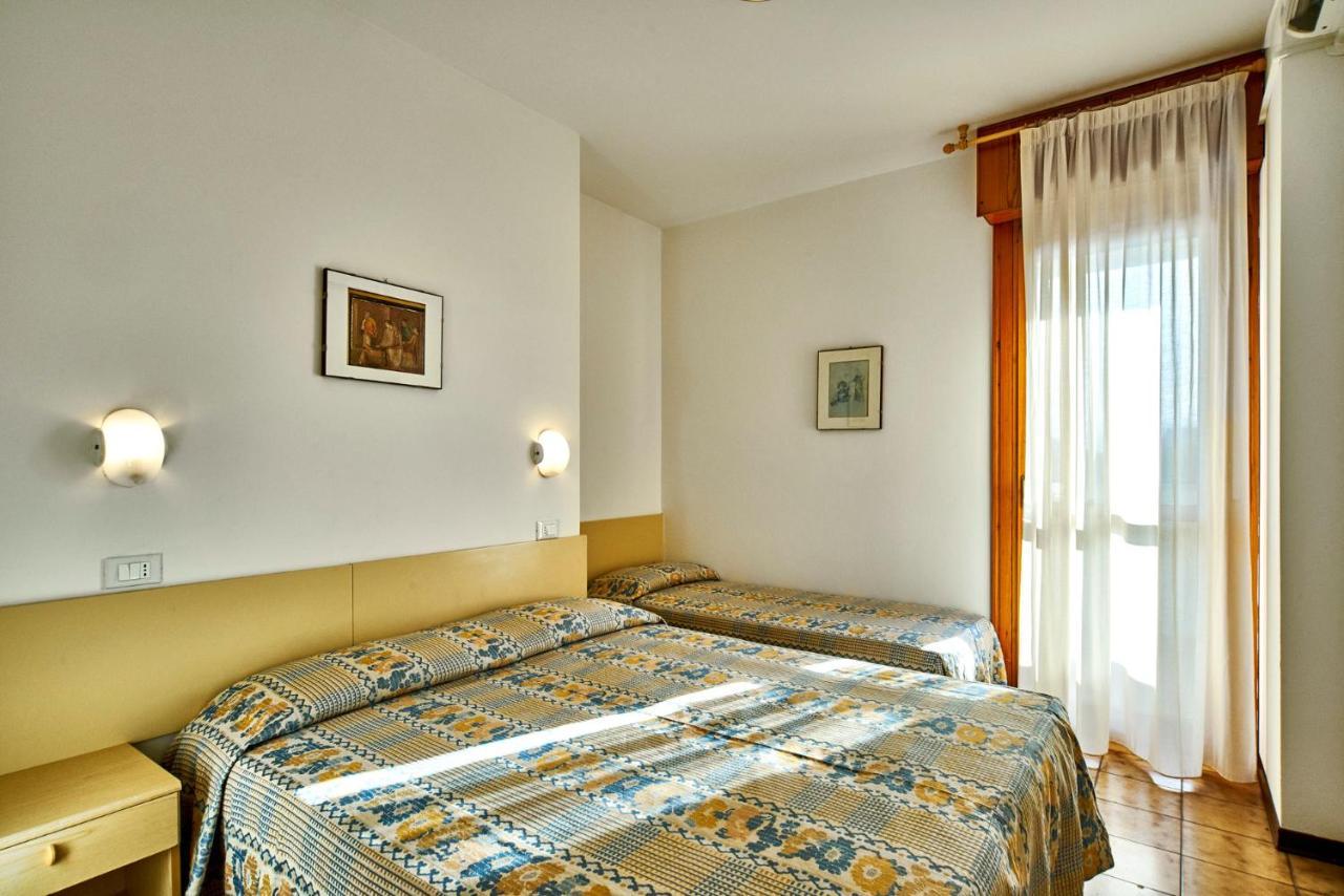 Residence Columbia Бибионе Экстерьер фото