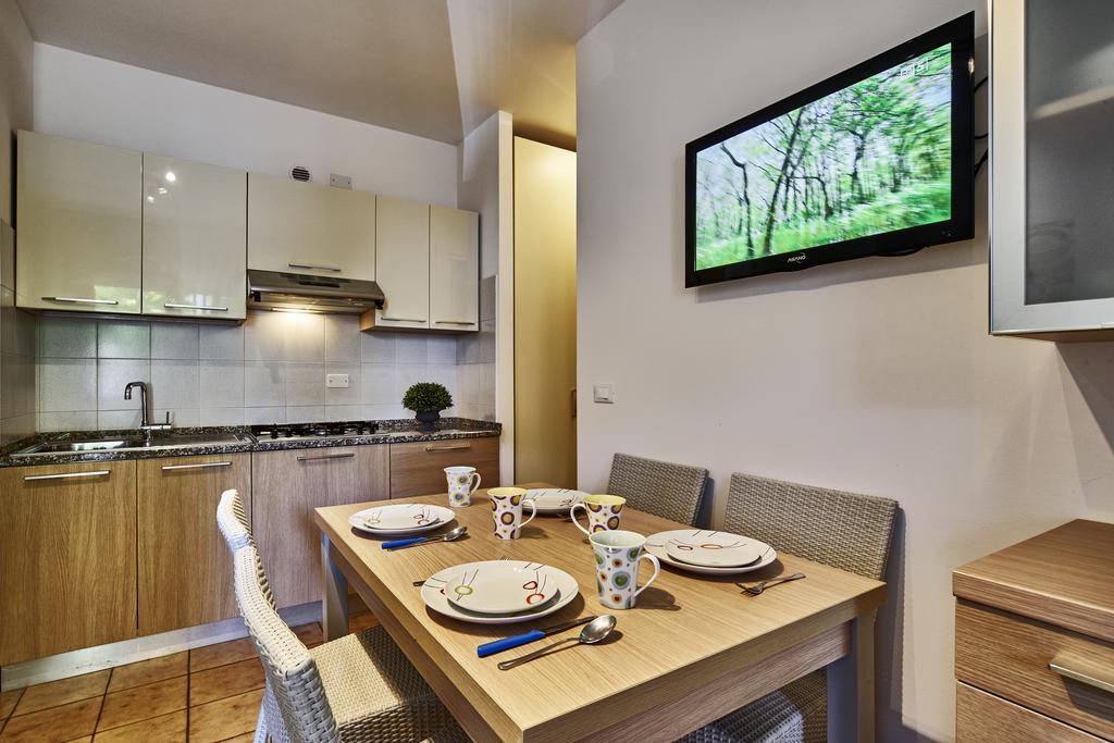 Residence Columbia Бибионе Экстерьер фото