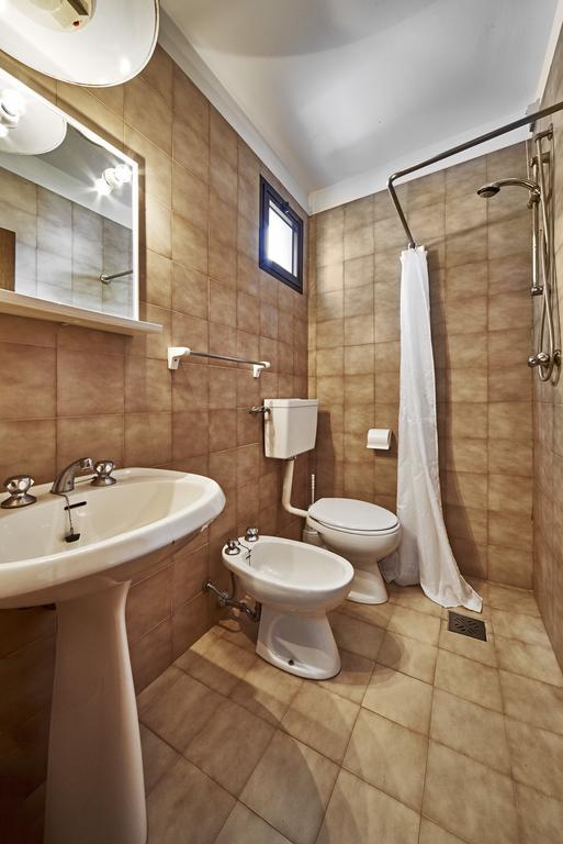 Residence Columbia Бибионе Экстерьер фото